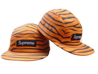 GORRAS SUPREME[Ref. 26]