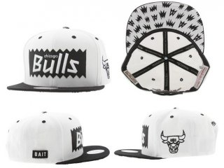 Gorra Chicago Bulls Mitchell&Ness [Blanca]