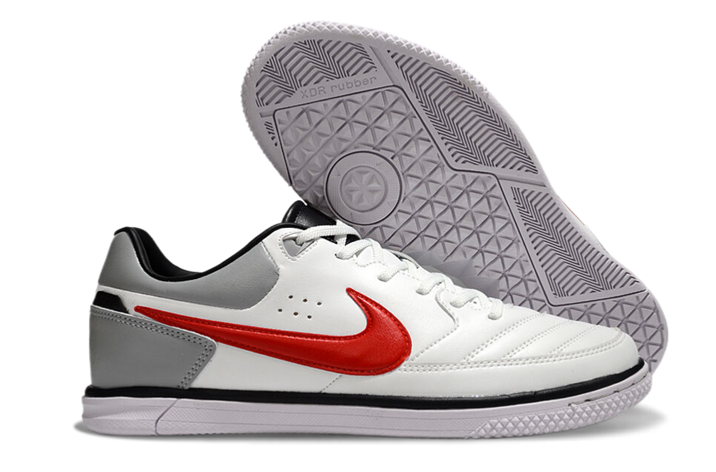 Nike Gato IC [R. 225]