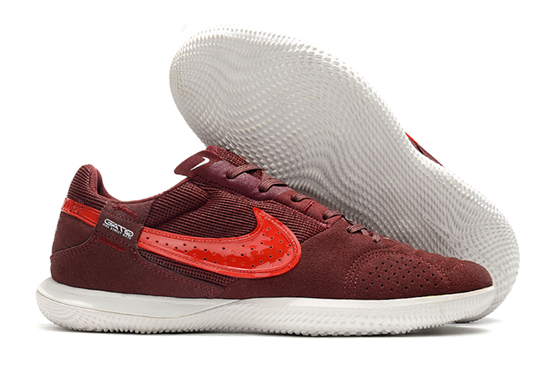 Nike Streetgato [R. 258]