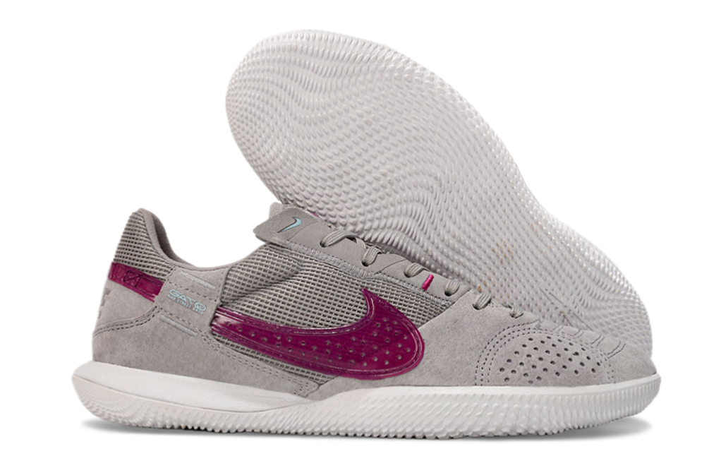 Nike Streetgato [R. 257]