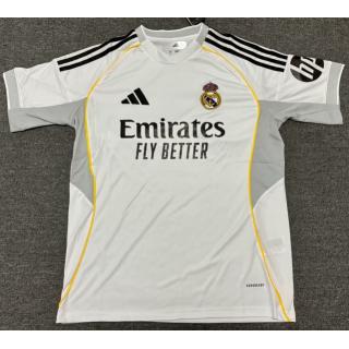 Real Madrid 1a Equipación 2025/26 (Filtrada)